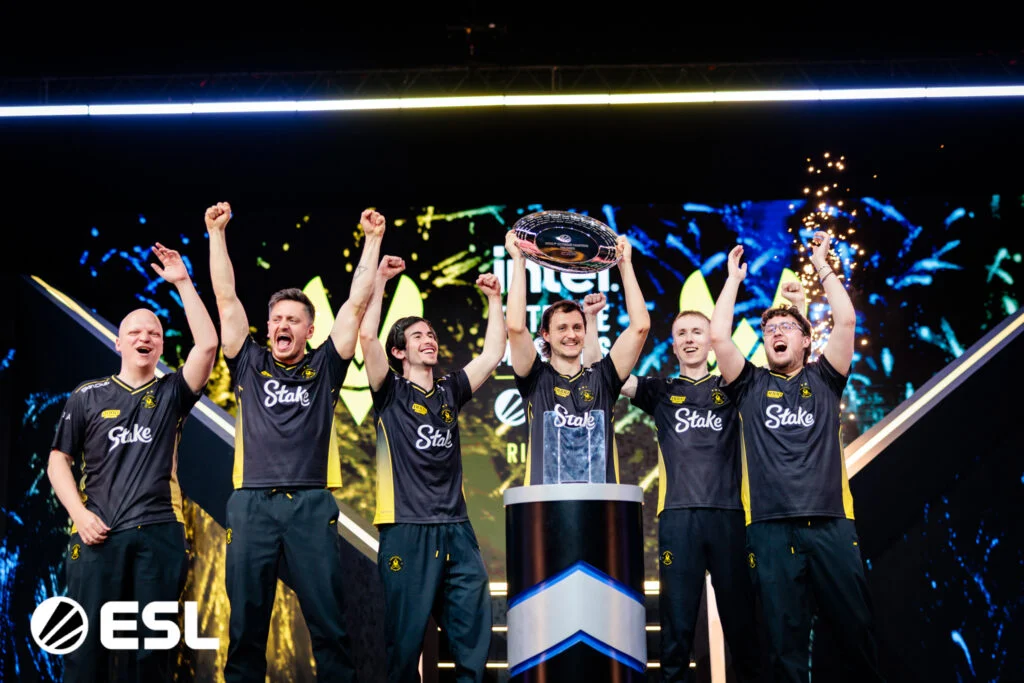 Team Vitality IEM Rio 2026-д ялалт байгуулж, түүхэн хоёр дахь ESL Grand Slam цомыг хүртлээ